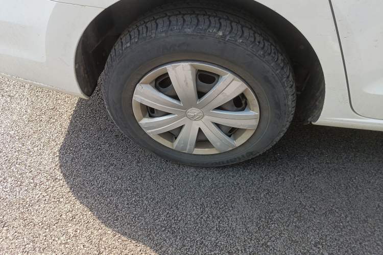 Used Volkswagen Jetta 2017 1.4L Manual Fashion Edition
