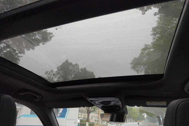 Used ARCFOX Alpha T 2022 653S 160kW
