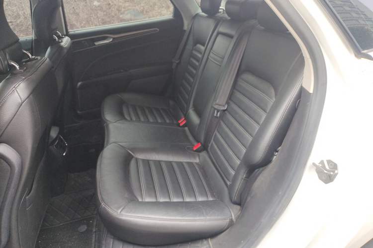 Used Ford Mondeo 2013 2.0L GTDi 200 Fashion Edition