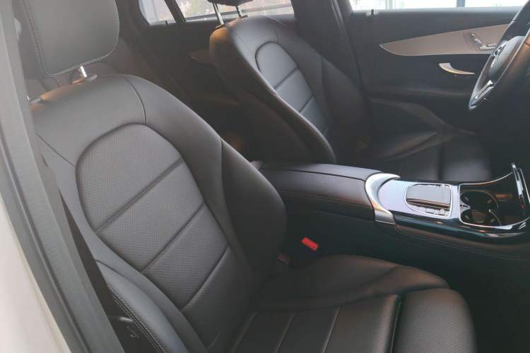 Used Mercedes-Benz GLC Coupe 2020 GLC 260 4MATIC Coupe SUV