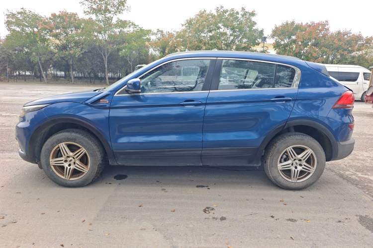 Used Qoros 5 2018 Revised Version 1.6T Automatic Leading Edition