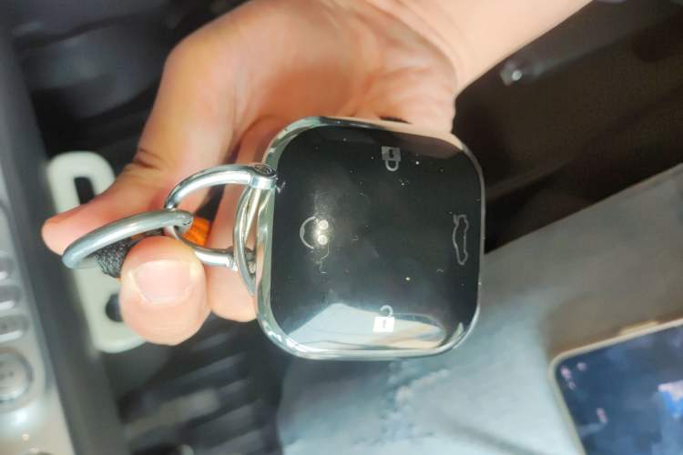 Used CHANGAN NEVO Lumin 2022 210km Sweet Edition Vehicle Key