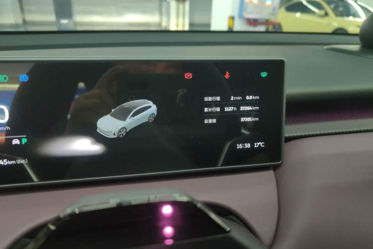 Used Nio ET5T 2024 75kWh Touring Instrument Cluster