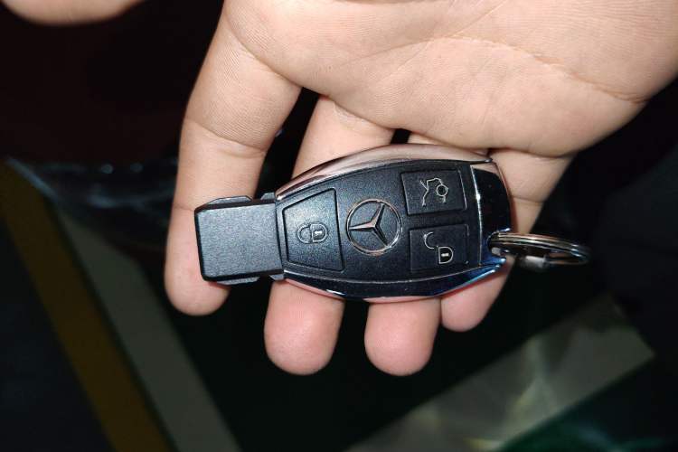 Used Mercedes-Benz C-Class 2017 Restyled C 180 L Fashion Edition Sport Version
