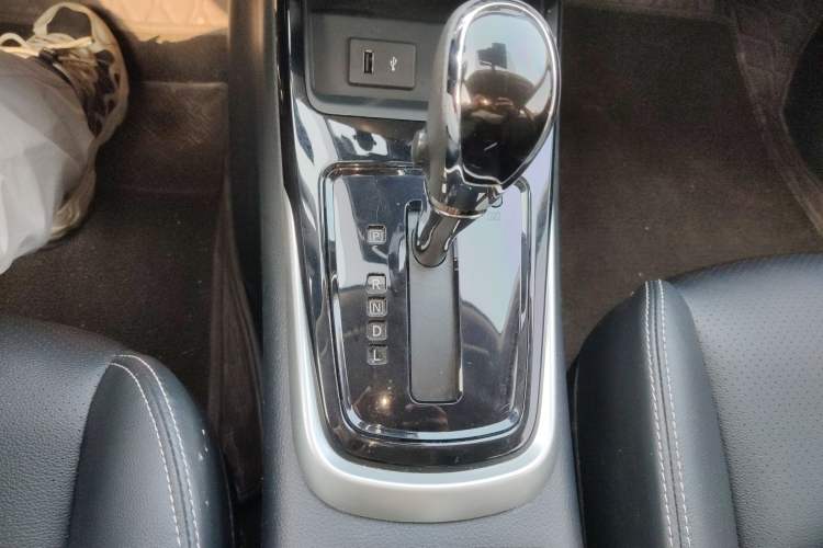 Used Nissan Tiida 2021 1.6L CVT Smart Drive Edition Gear Lever