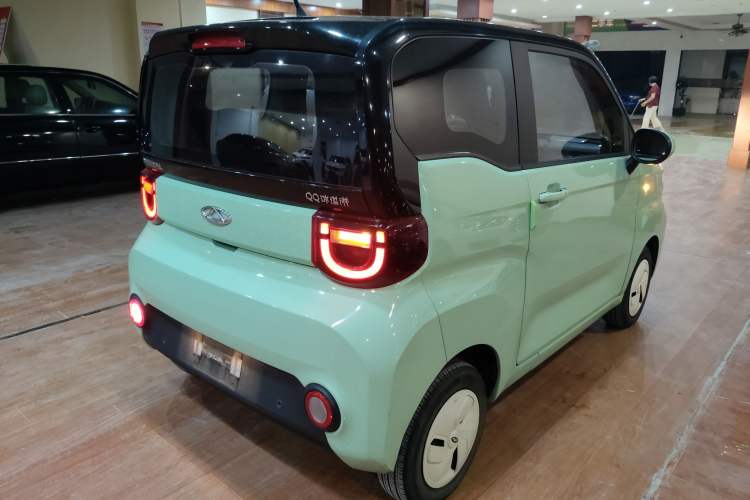Used Chery New Energy QQ Ice Cream 2022 170km Sundae Phosphate Lithium-Ion
