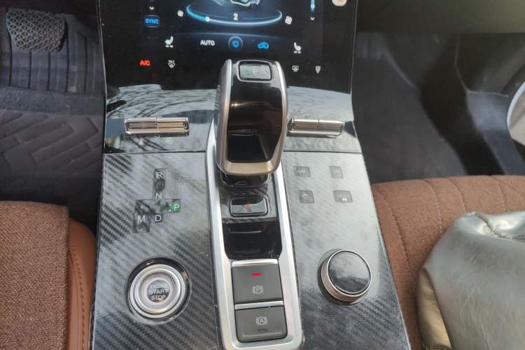 Used Chery Tiggo 8 PLUS 2021 290TGDI DCT Luxury Edition
