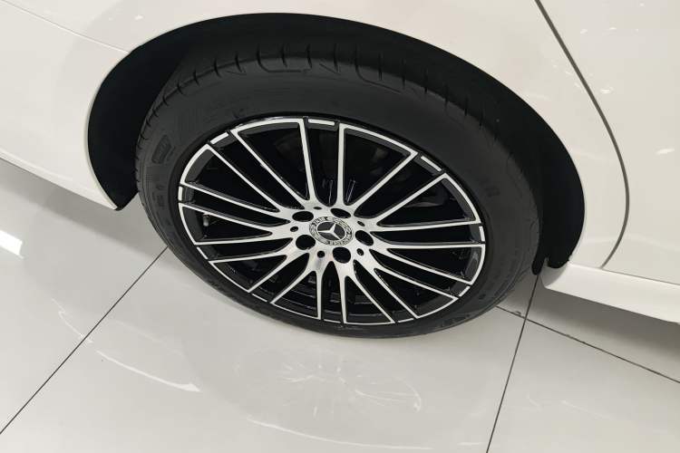 Used Mercedes-Benz C-Class 2022 C 260 L Sport Edition Right Rear Wheel Hub