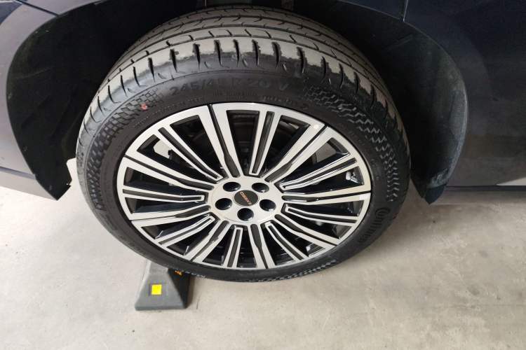 Used EXEED Lanyue C-DM 2025 180 Ultra-Long Range Ultra All-Wheel Drive 6-Seater