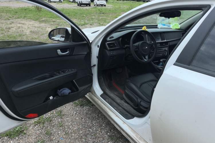 Used Kia K5 New Energy 2018 2.0L Smart Enjoyment Version Driver Seat