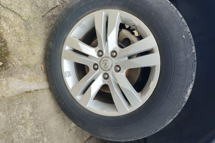 Used CHANGAN CS75 2014 2.0L Manual Luxury Version China IV Standard Right Rear Wheel Hub
