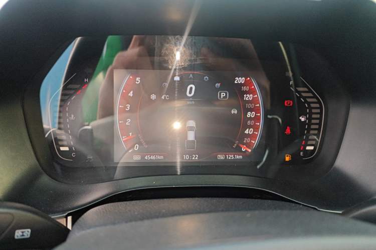 Used JMC Yuhu 9 2022 2.0T Automatic Diesel 4x4 Comfort Edition