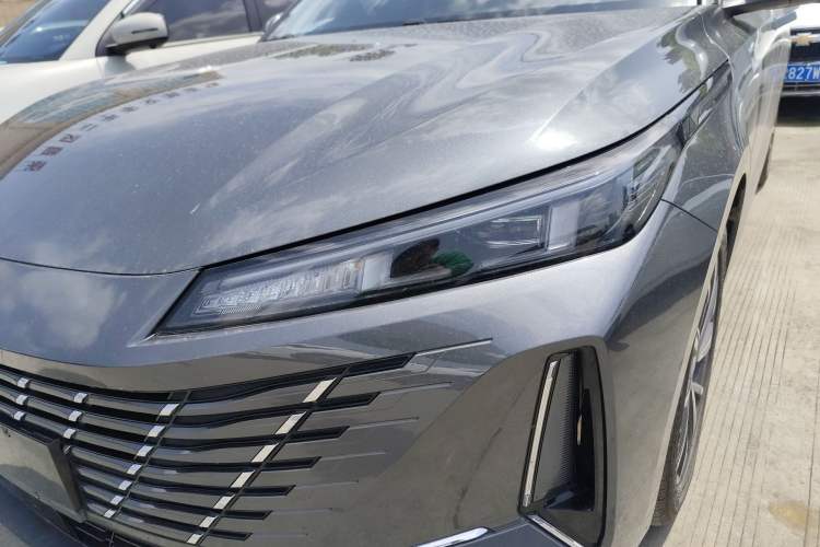 Used CHANGAN Eado 2024 1.5T GDI Automatic Prestige Edition Left Front Headlight