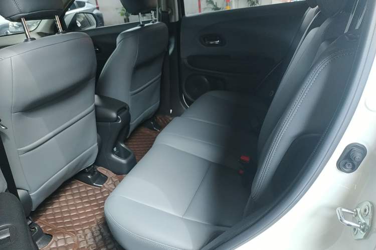 Used Honda Vezel 2017 1.5L CVT 2WD Comfort Model