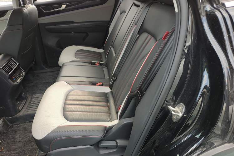 Used Volkswagen Teramont X 2023 Revised 380TSI Four-Wheel Drive Prestige Luxury Edition Left Rear Seat