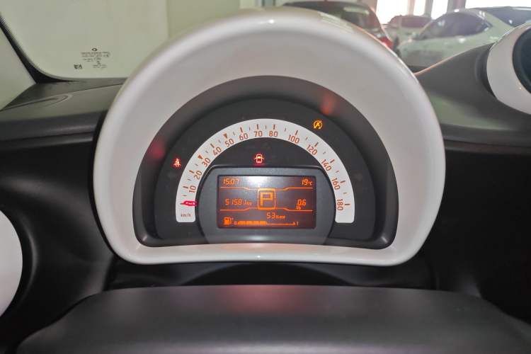 Used smart fortwo 2018 1.0L 52kW Hardtop Dynamic Version China V
