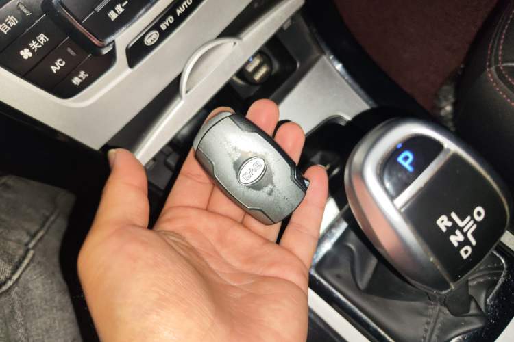 Used BYD e5 2017 300 e-Comfort Edition
