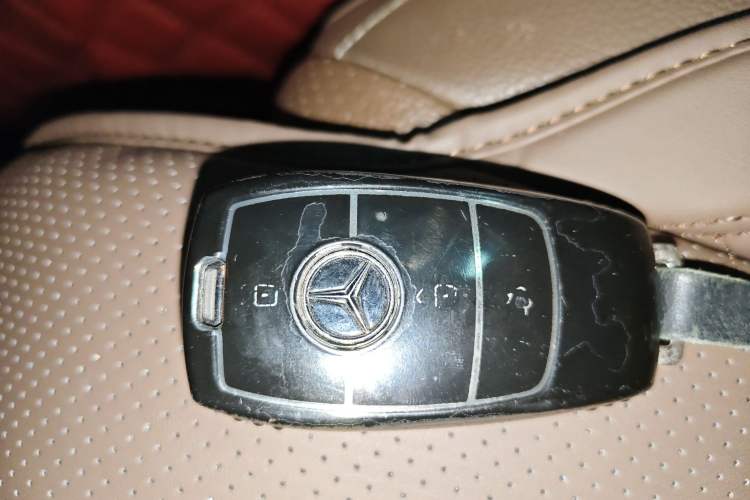 Used Mercedes-Benz E-Class 2019 E 300 L Stylish Model