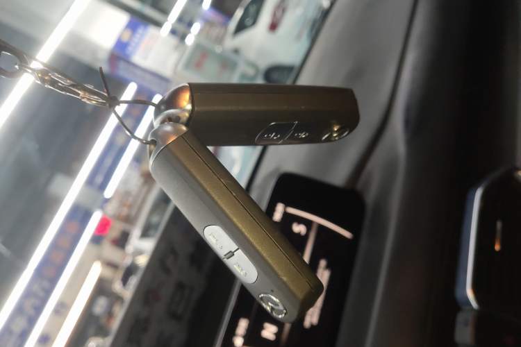 Used Mazda CX-5 2017 2.0L Automatic 2WD ZhiShang Trim China V Standard
