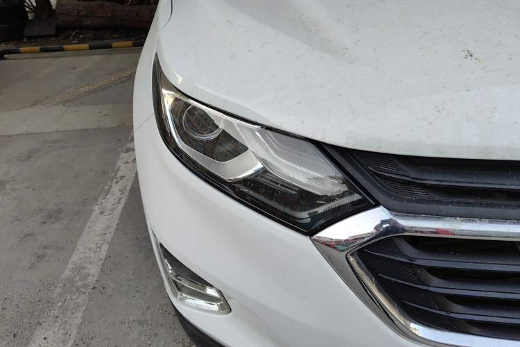 Used Chevrolet Equinox 2017 535T Automatic YuJie Edition Right Front Headlight