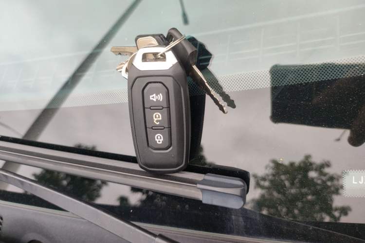 Used Ford Ranger 2023 Wild Terrain 4x4 Automatic Version Gasoline
