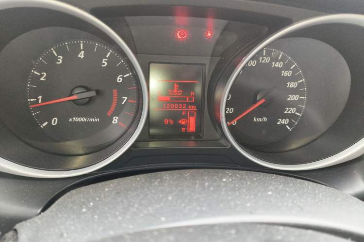 Used Mitsubishi ASX 2013 2.0L Manual Two-Wheel Drive Comfort Edition
