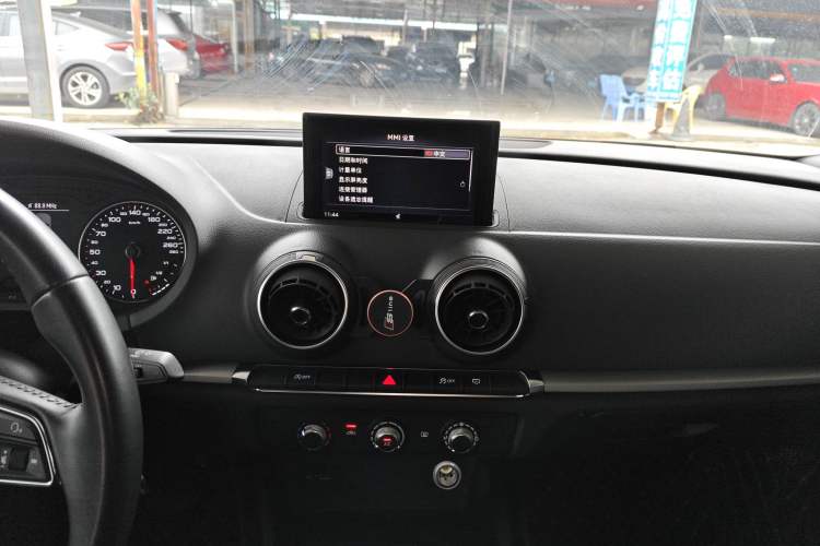 Used Audi A3 2020 Restyled Limousine 35 TFSI Ambition Version China VI