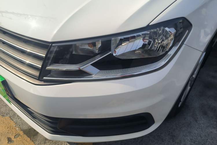 Used Volkswagen Santana 2015 Haval H6 1.6L Automatic Luxury Model
