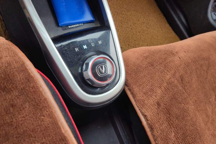 Used CHANGAN Benni 2014 1.4L IMT Luxury Model with Sunroof
