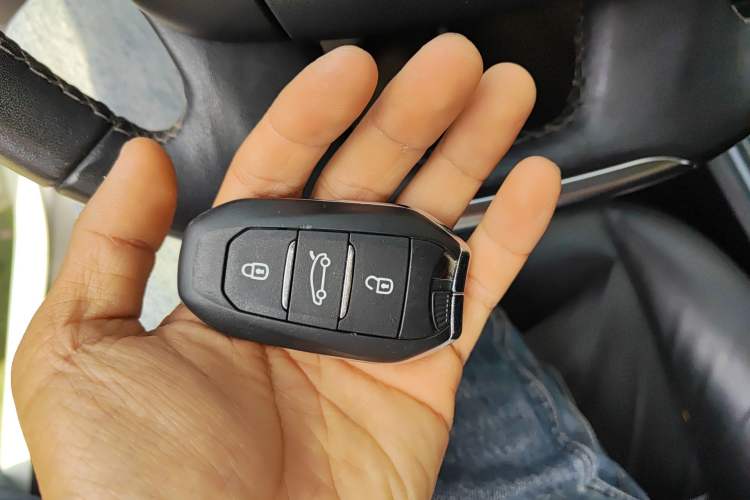 Used Citroen C4L 2014 1.8L Intelligent Drive Automatic Dynamic Model Vehicle Key