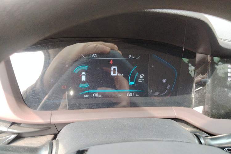 Used CHANGAN CS15 2019 1.5L Manual Entry-Level Version China VI Standard Instrument Cluster