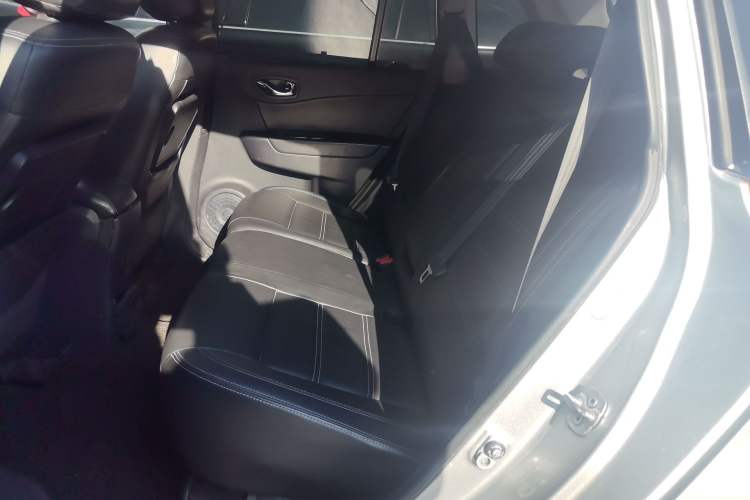 Used Renault Koleos 2013 2.5L Two-Wheel Drive Comfort Edition Left Rear Seat