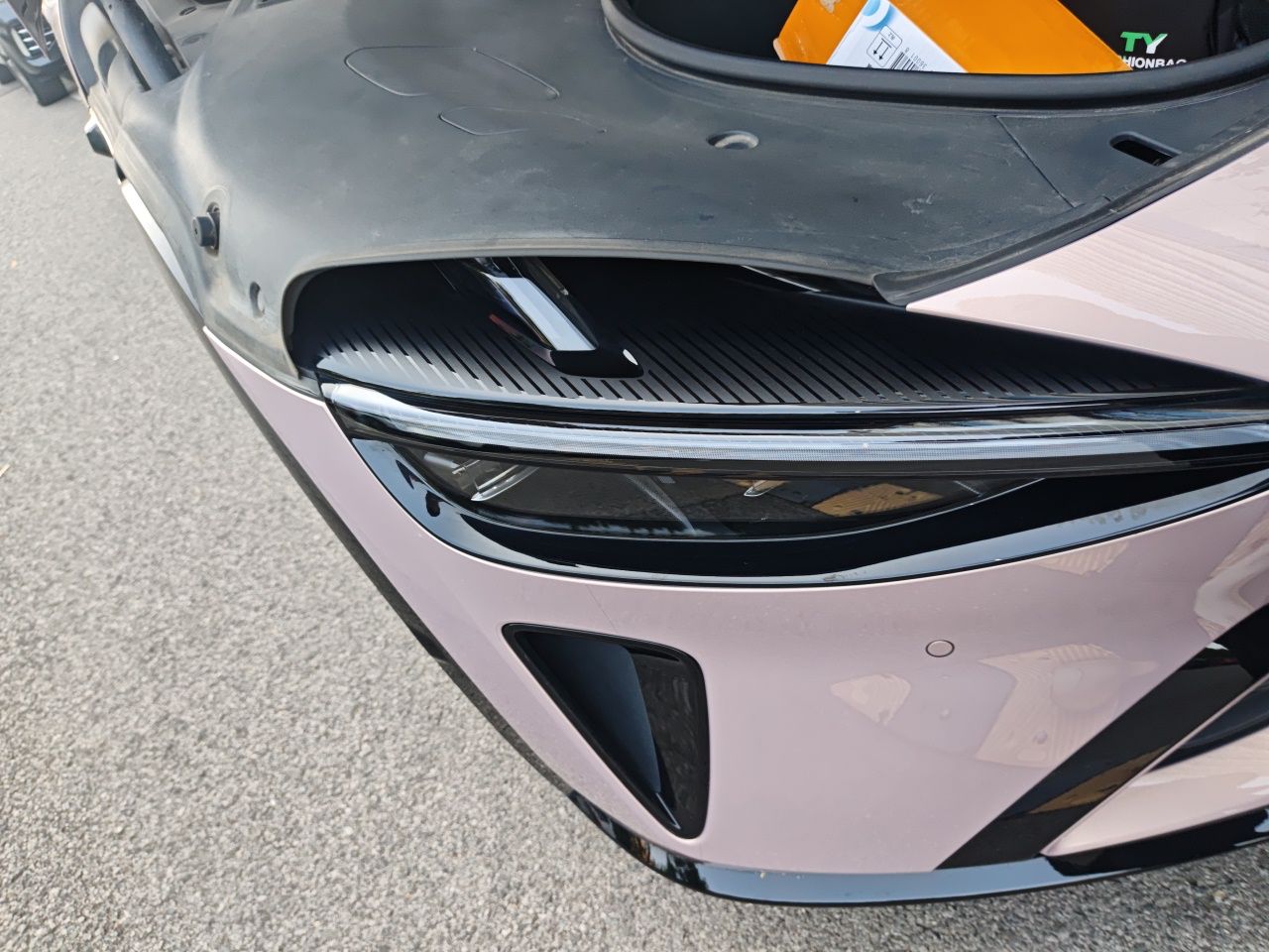Xiaomi Auto YU7 2025 Ultra-Long Range High-Performance All-Wheel-Drive Max Edition — снимка 7