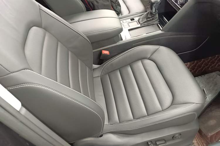 Used Volkswagen Teramont 2017 330TSI Two-Wheel-Drive Luxury Edition
