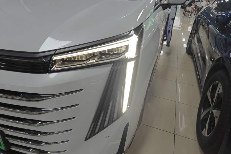 Used GAC Trumpchi E9 2023 E9 MAX Left Front Headlight