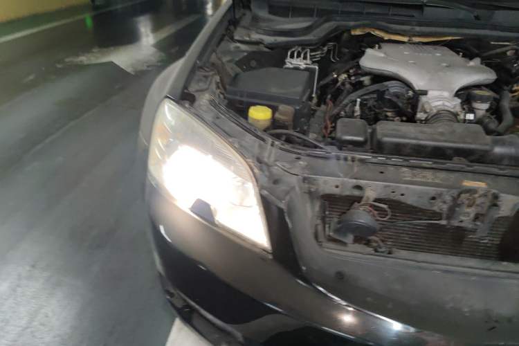 Used Buick Park Avenue 2009 2.8 Comfort Edition Right Front Headlight