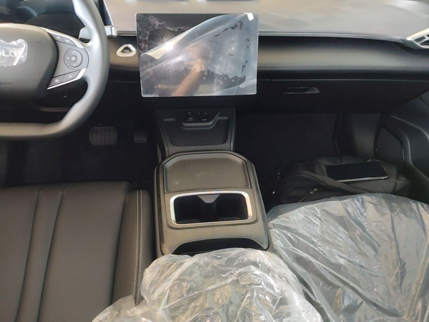 Dongfeng Aeolus SKY EV01 2025 530 km AIR Elite Edition — снимка 16