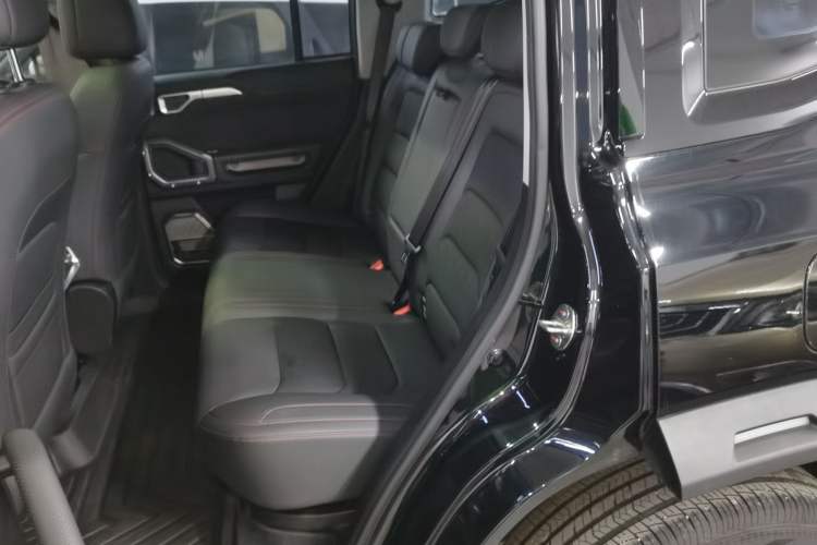 Used JETOUR Traveler 2023 1.5T Two-Wheel Drive Discovery PRO