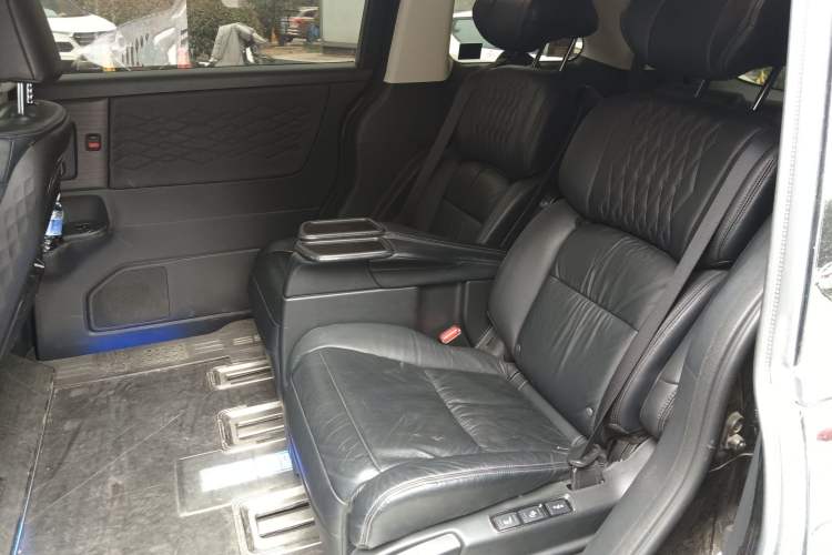 Used Honda Elysion 2022 2.0L eHEV Luxury Edition