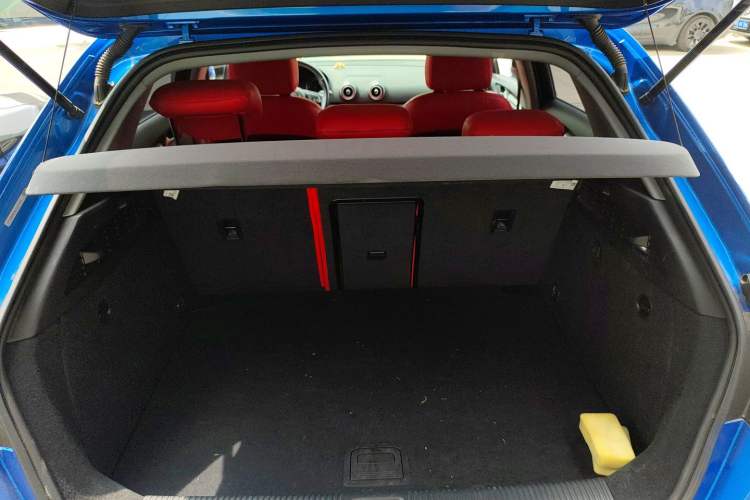 Used Audi A3 2020 Sportback 35 TFSI Ambition China VI Trunk