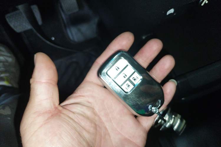 Used Honda Elysion 2019 2.0L Hybrid Supreme Edition