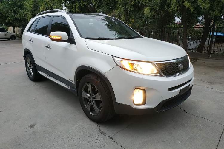 Used Kia Sorento 2013 2.4L 7-seat Gasoline Comfort Edition

