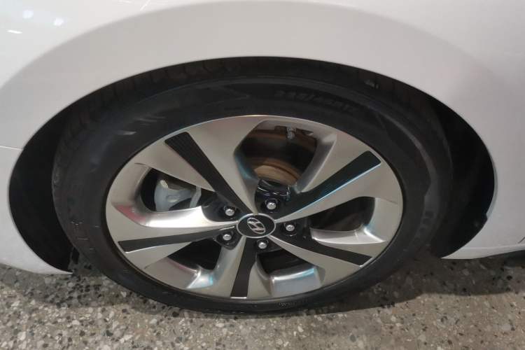 Used Hyundai Lafesta 2019 280TGDi Sport Edition China VI
