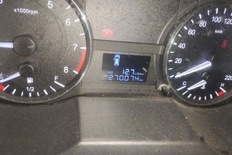 Used JAC Refine M3 2016 IKEA Edition 1.6L Luxury Smart Model
