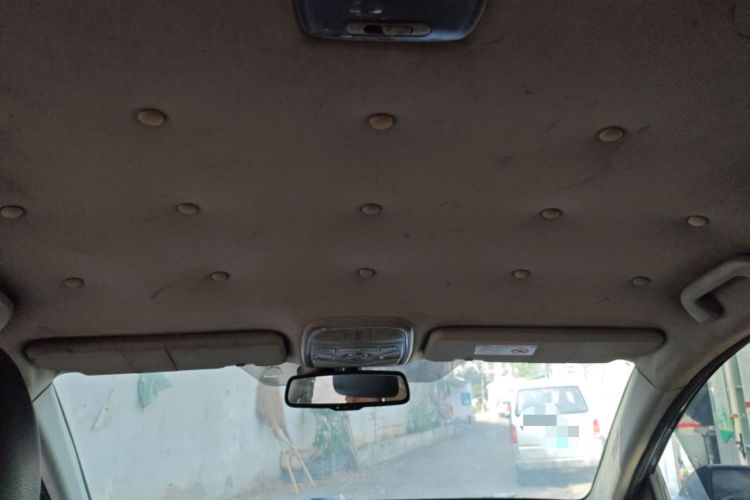 Used Haval H6 2013 Upgraded Model 2.4L Automatic Two-Wheel Drive Elite Version