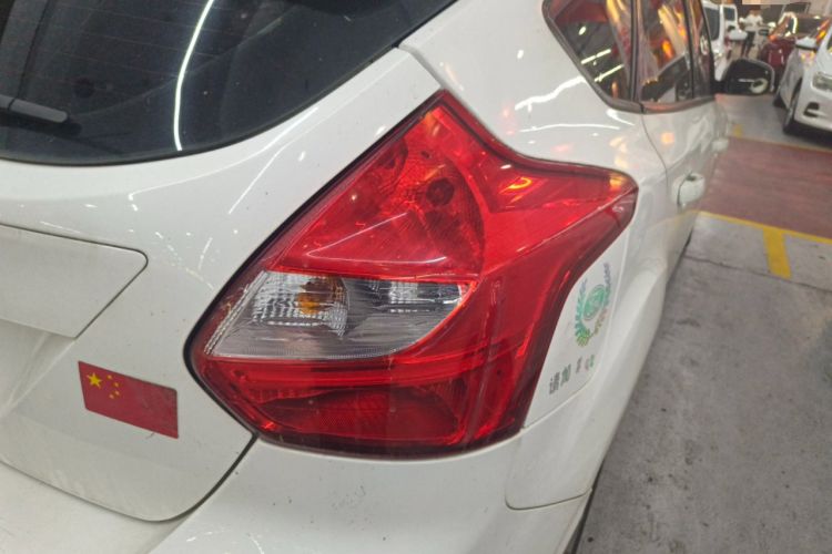 Used Ford Focus 2012 Hatchback 1.6L Automatic Fashion Edition