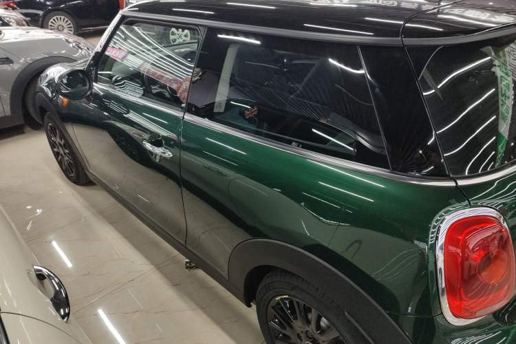 Used MINI MINI 2016 1.5T COOPER
