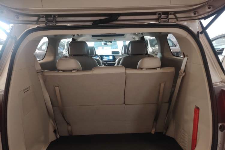 Used Buick GL8 2023 ES Lu Zun Comfort Model
