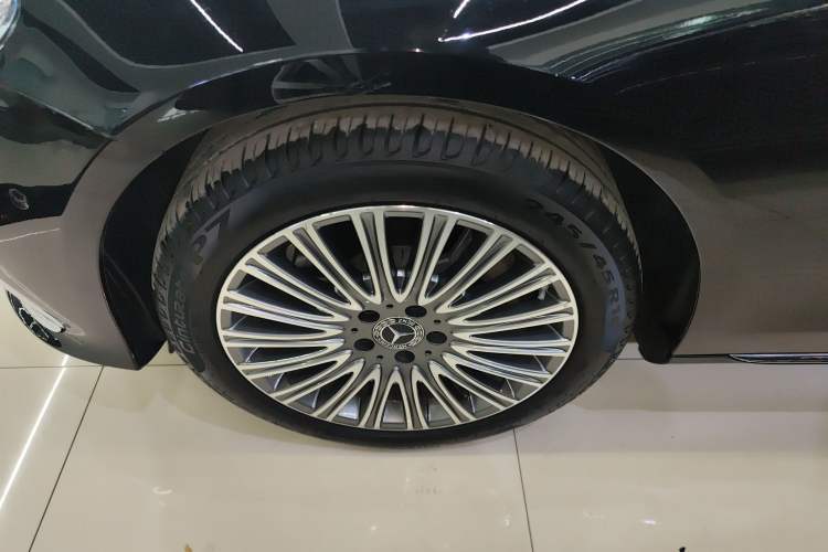 Used Mercedes-Benz E-Class 2023 Updated E 300 L Luxury Edition