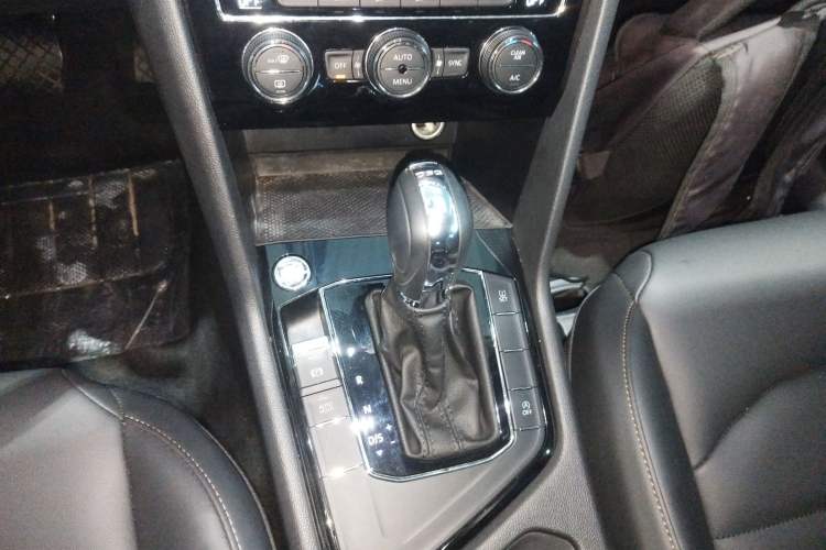 Used Volkswagen Tharu 2019 280TSI Two-Wheel Drive Comfort Edition China V Standard